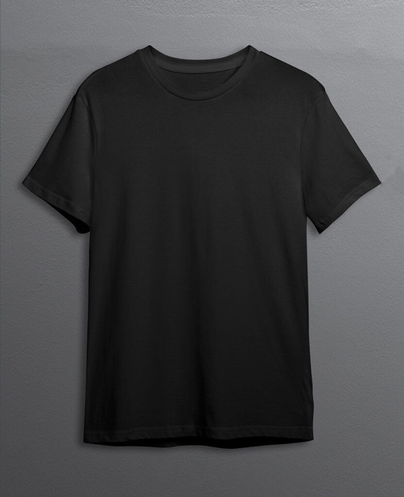 Black t-shirt for men and women